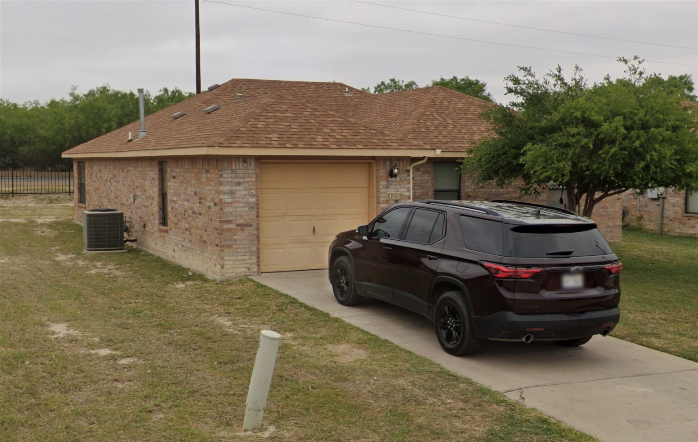 Eagle Pass Condo: 108 Round Rock Drive