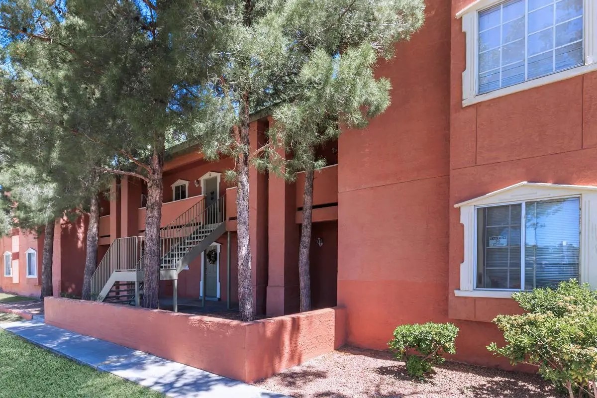 El Paso Condo: 5130 Chromite Street