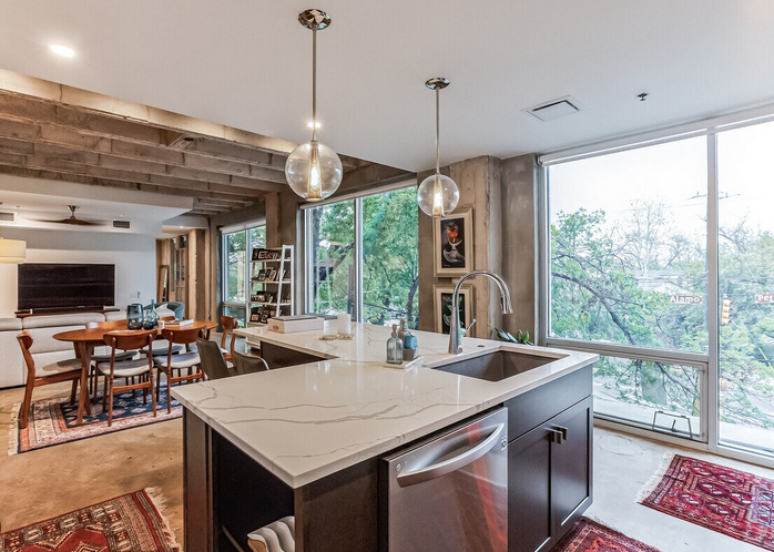 San Antonio Condo: 1115 S Alamo St