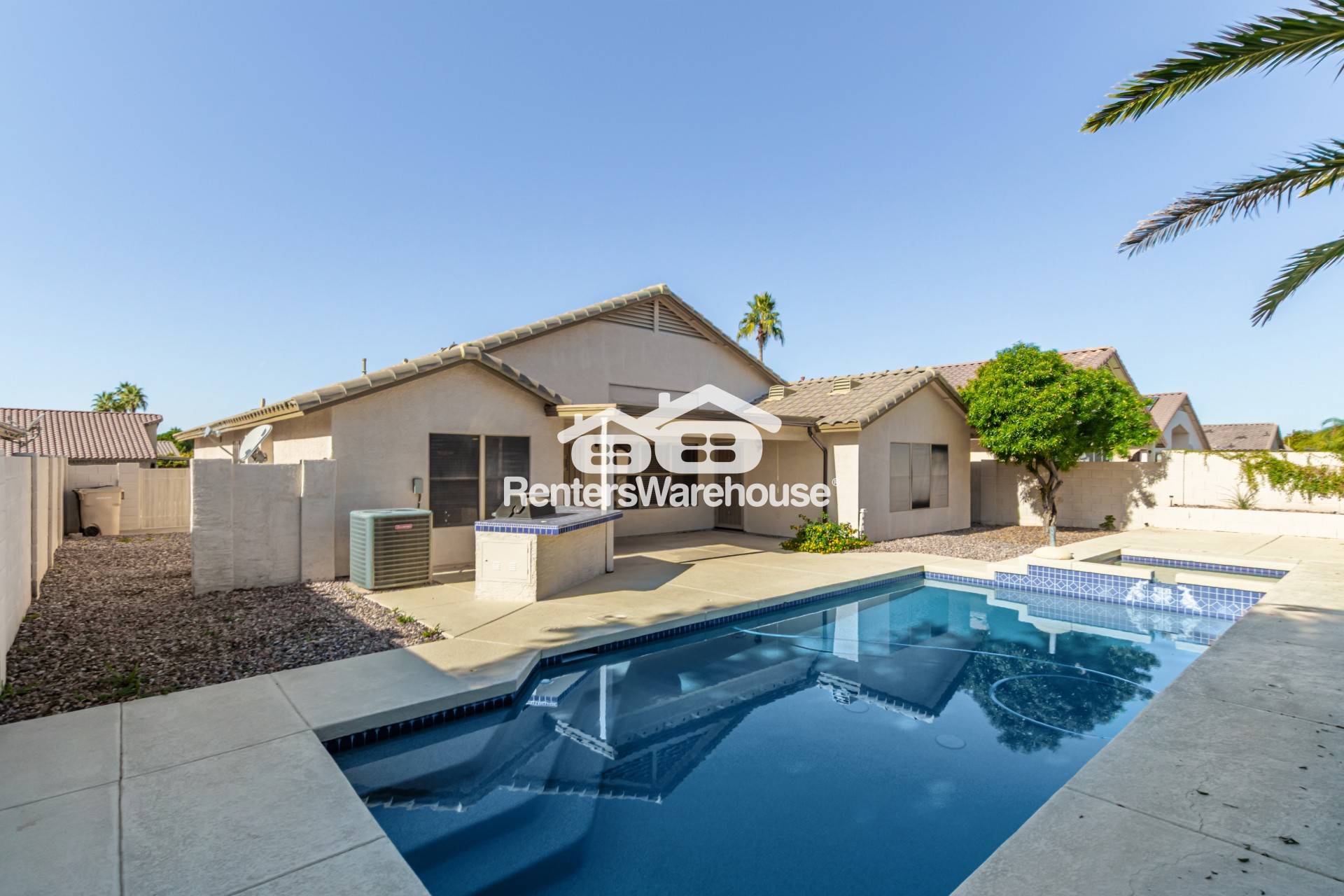 Peoria House: 20847 N 99th Ln