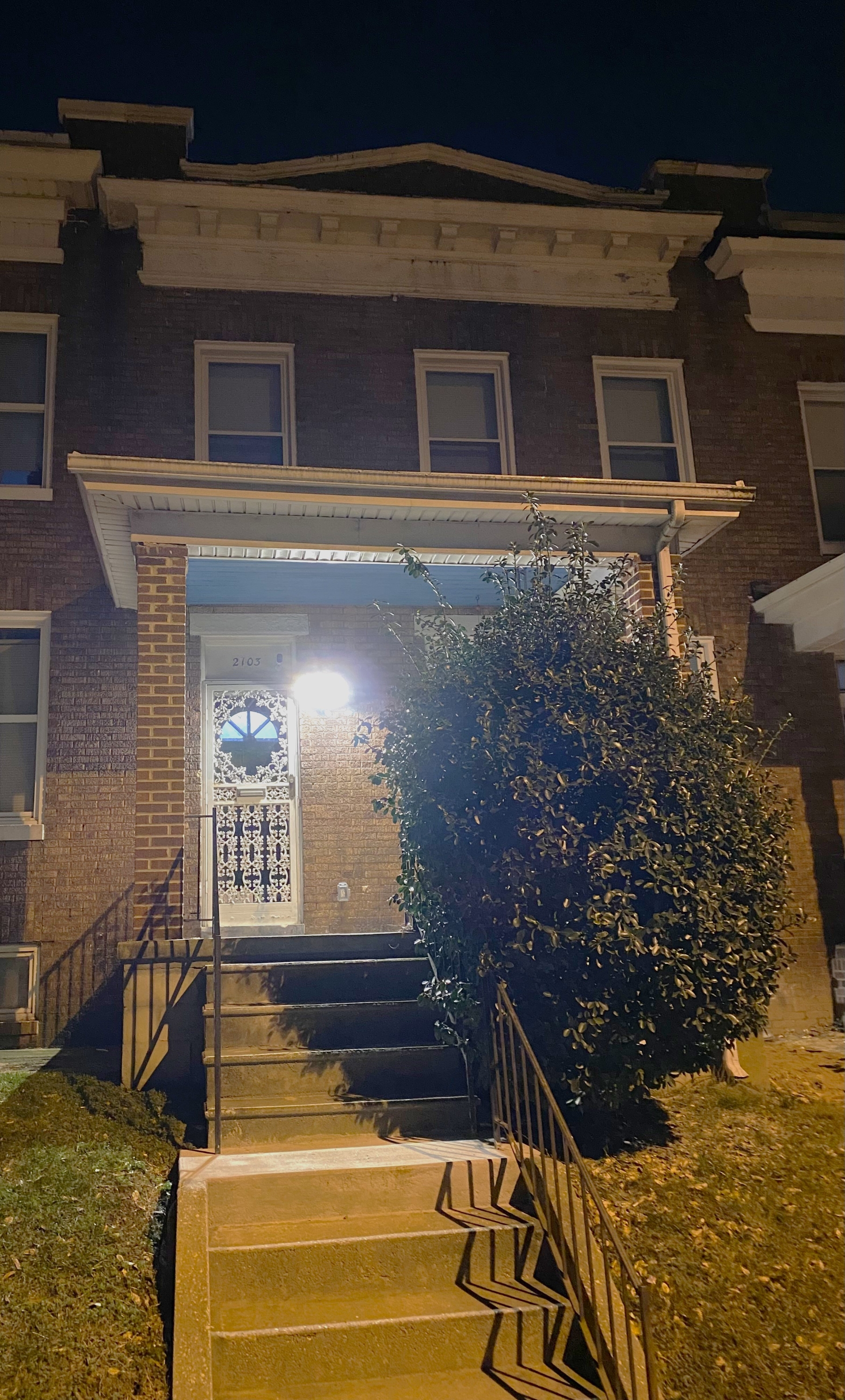 Baltimore Townhome: 2103 Belair Rd