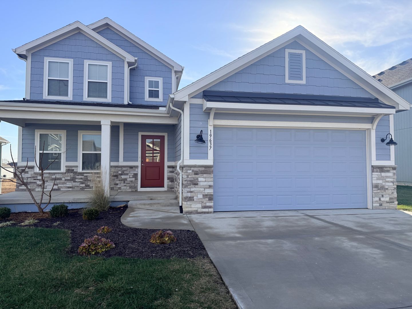 Spring Hill House: 19637 W 200th St