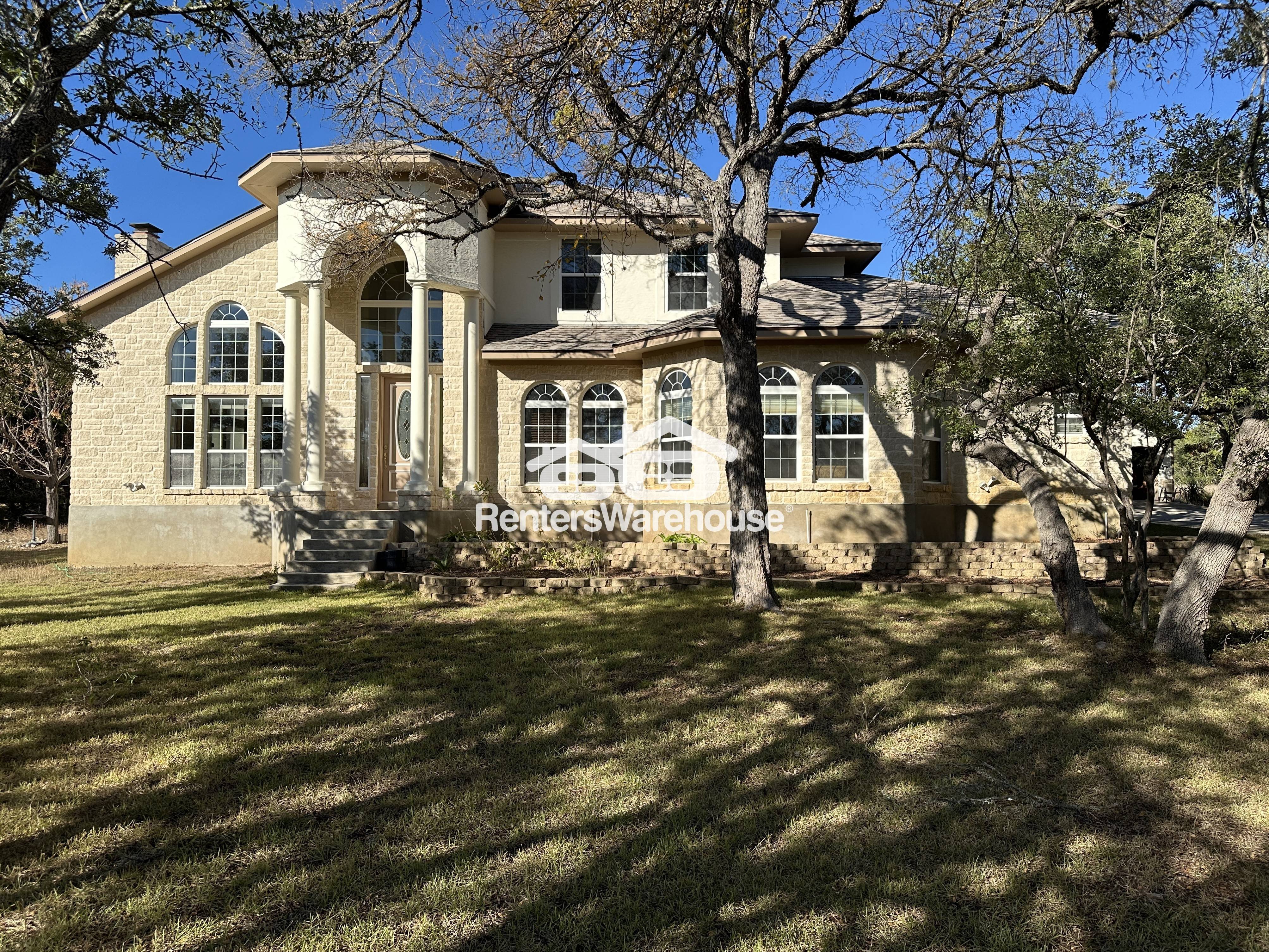 Wimberley House: 900 Wayside Dr