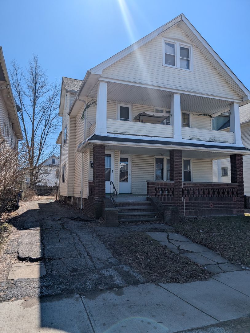 Cleveland Condo: 10711 Joan Avenue Loft