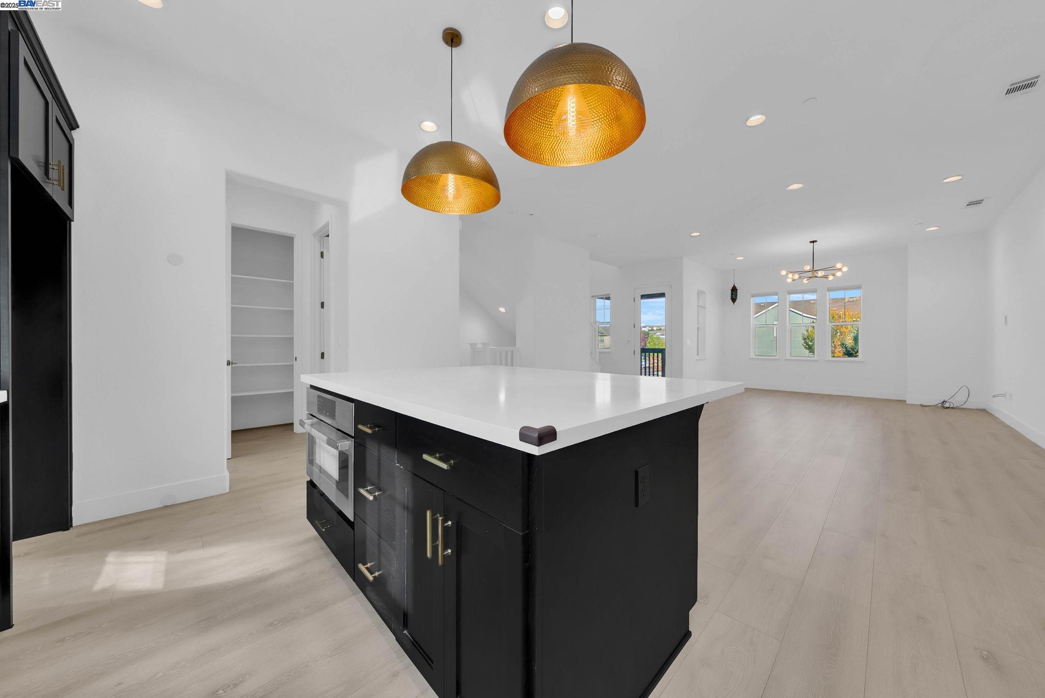 Dublin Condo: 4287 Loyalton Road