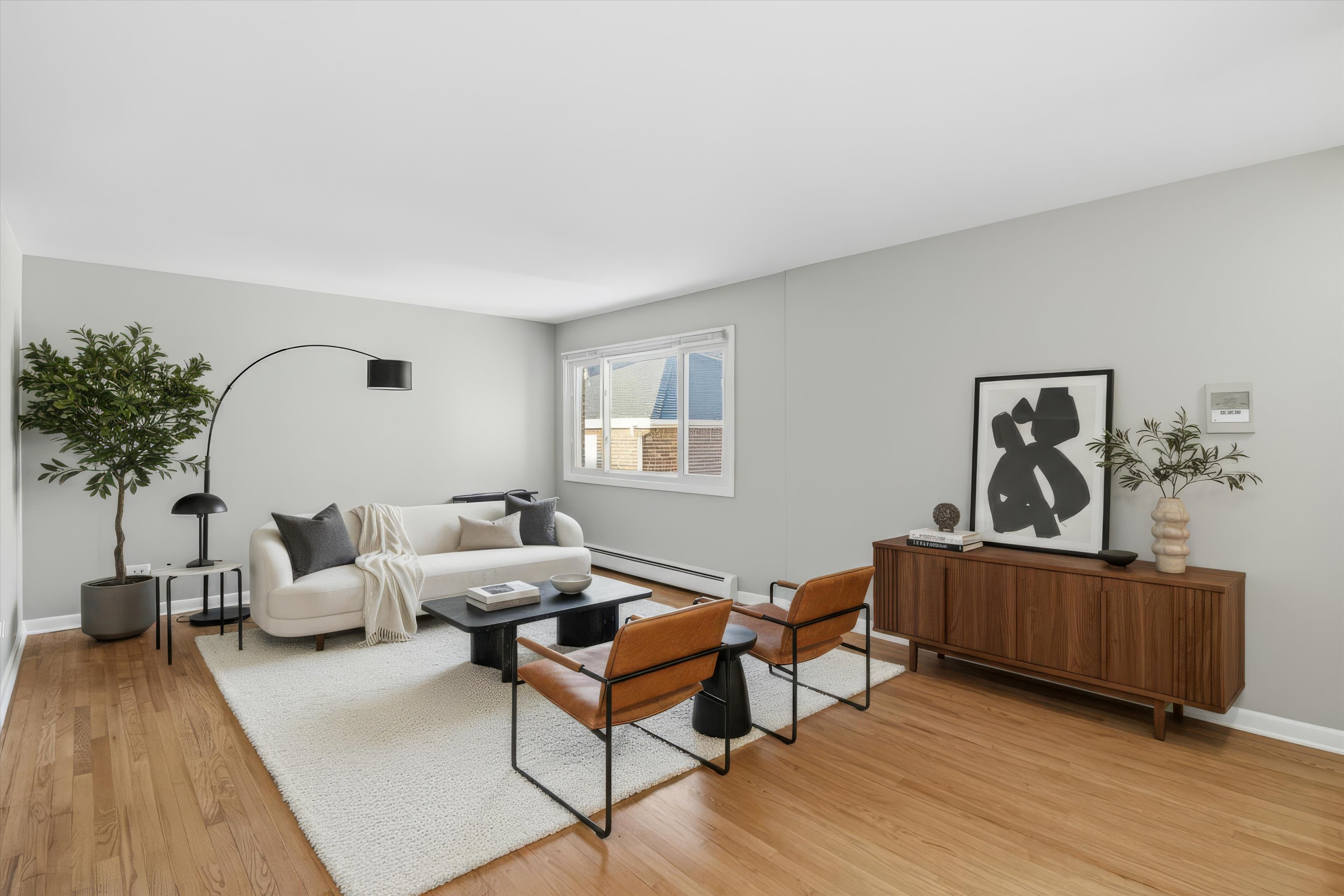 Evanston Condo: 200 S Blvd