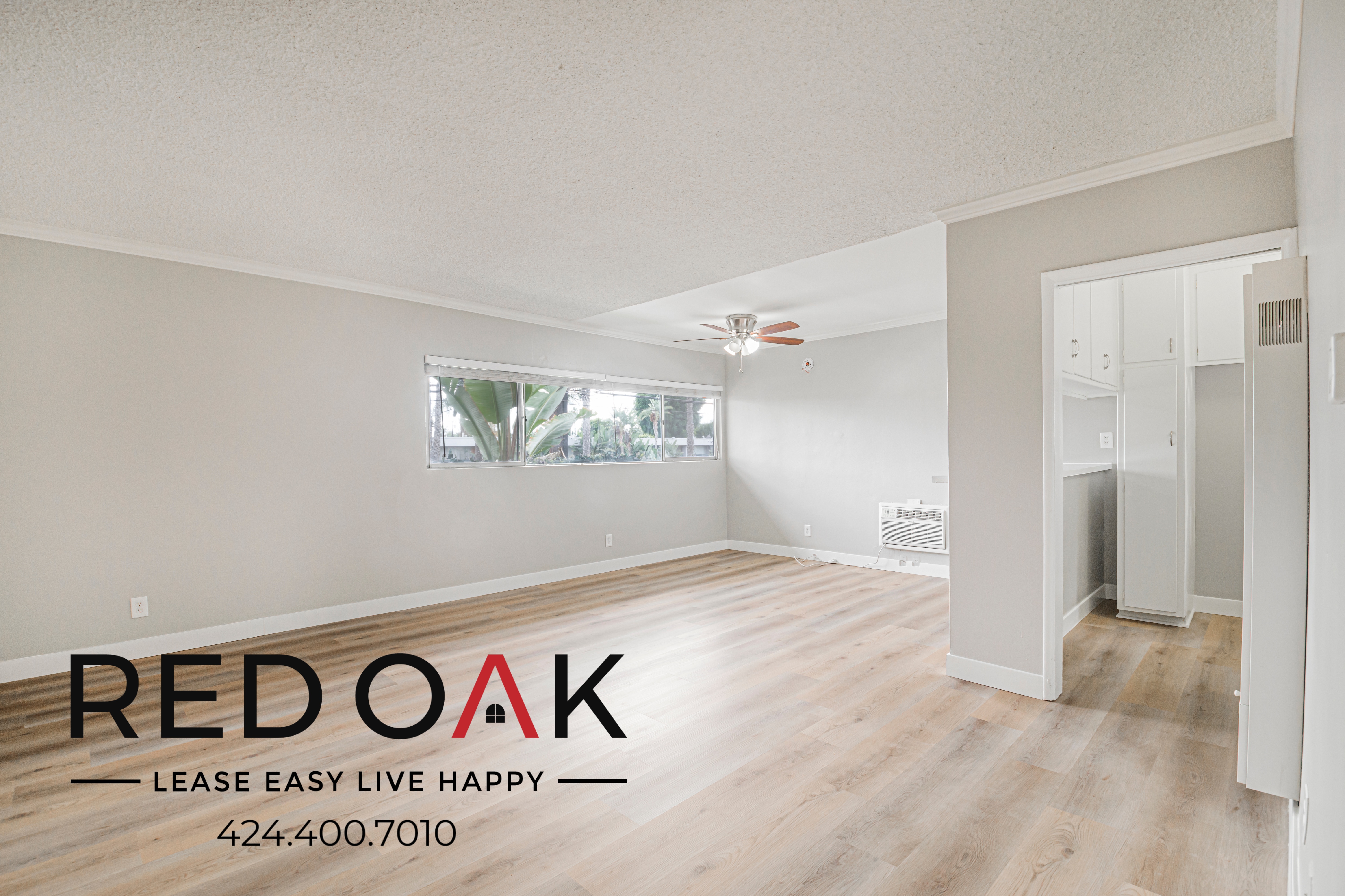 Van Nuys Condo: 15405 Vanowen St