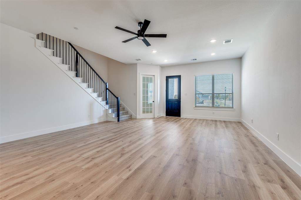 Prosper Condo: 4421 Cave Spgs Street