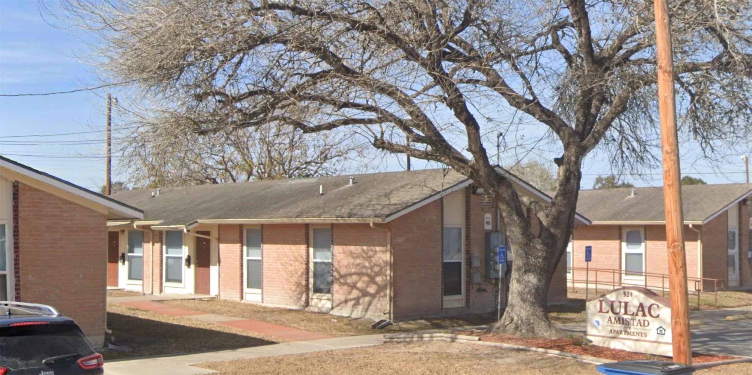 Sinton Condo: 924 Flores Street