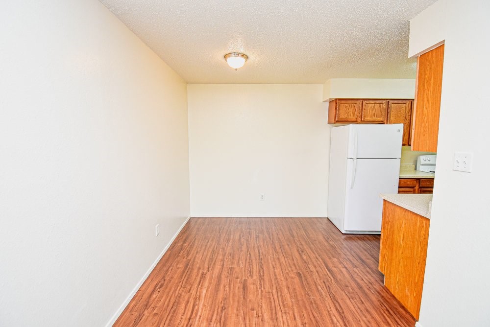 Kerens Condo: 200 Daniels Drive