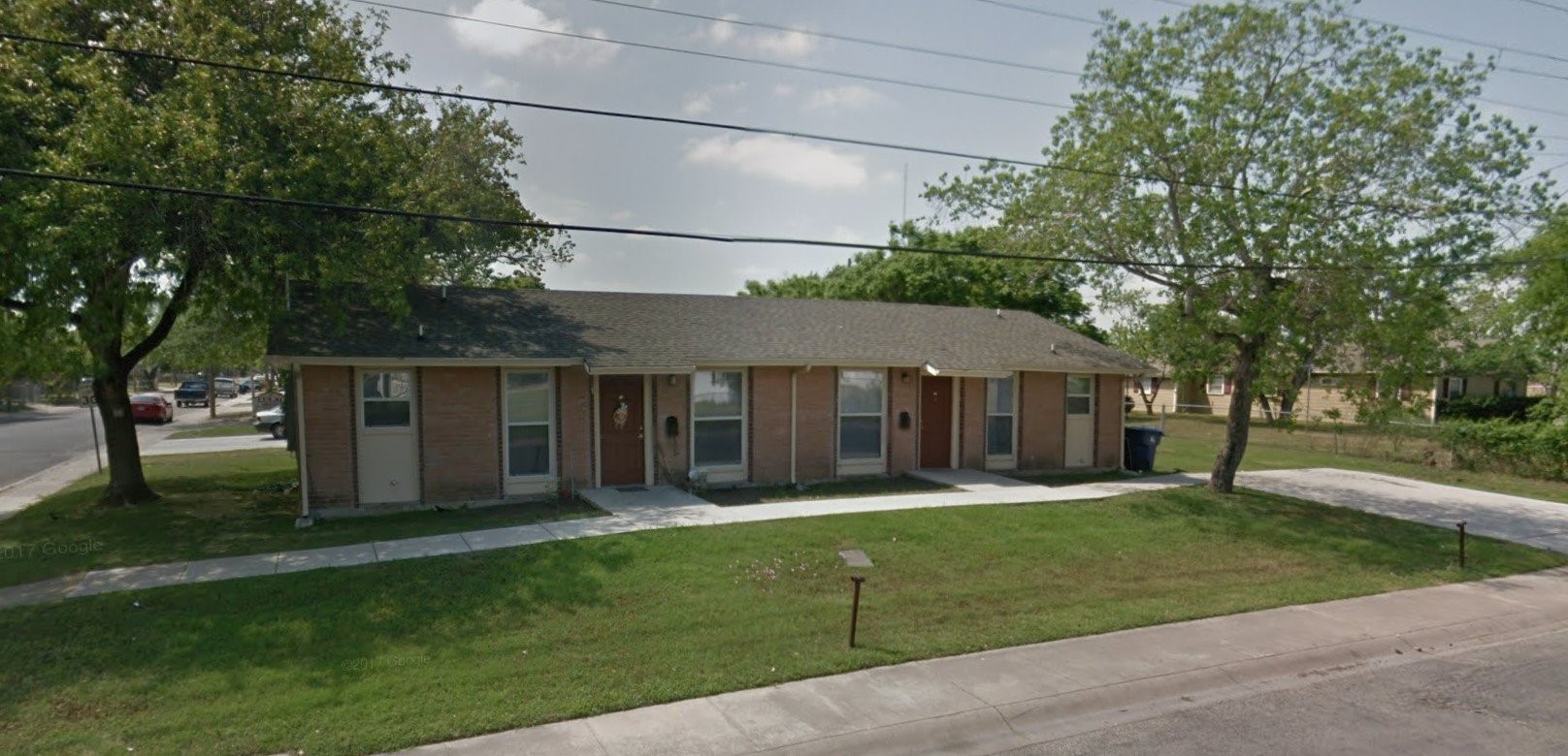 Sinton Condo: 924 Flores Street