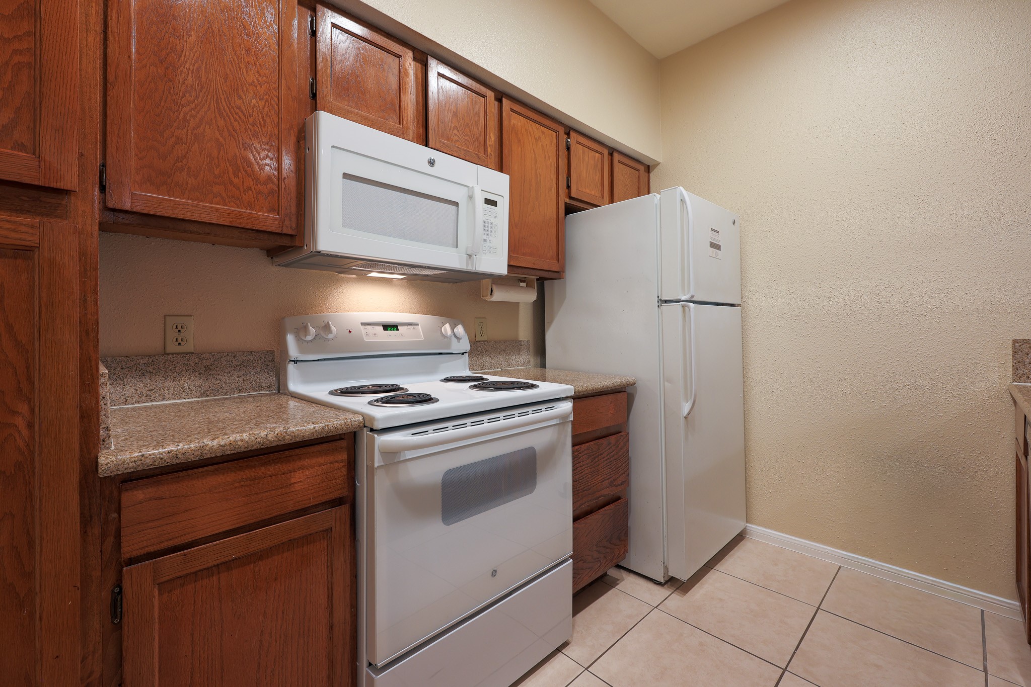 Houston Condo: 8055 Cambridge Street