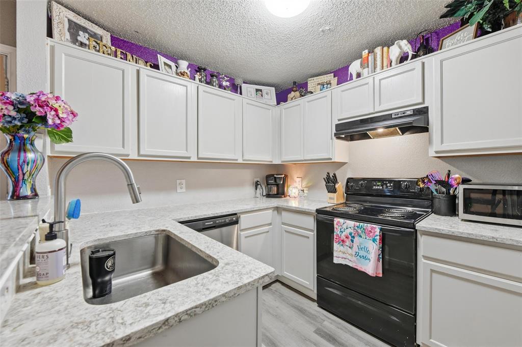 Fort Worth Condo: 5728 Giddyup Lane
