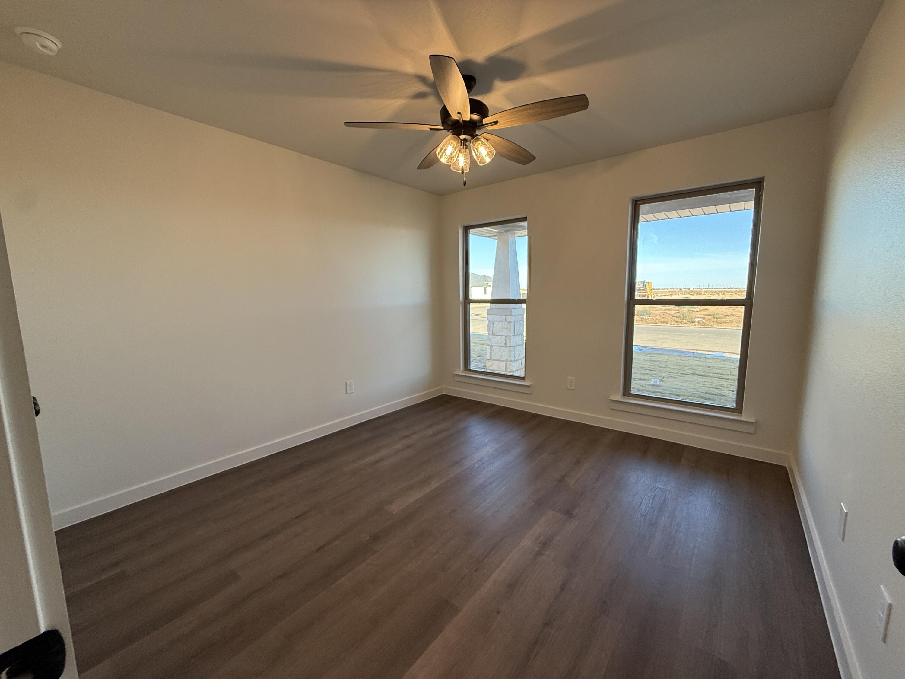 Lubbock Condo: 3011 138th Place