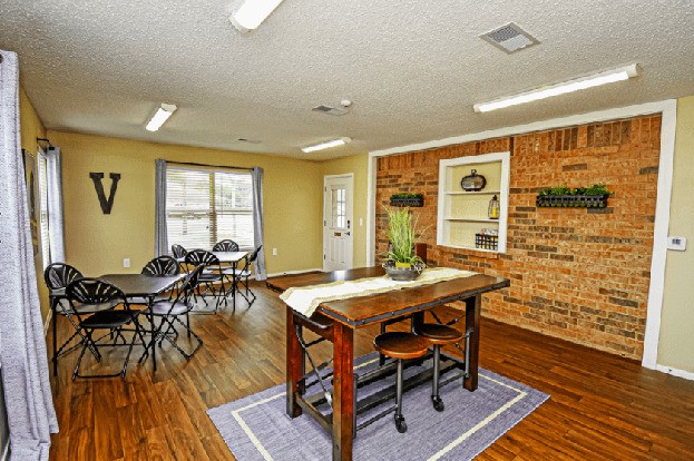 Bullard Condo: 417 East Main Street