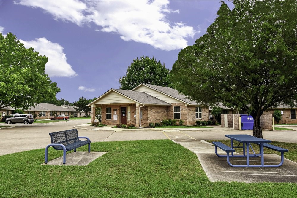 Bullard Condo: 417 East Main Street