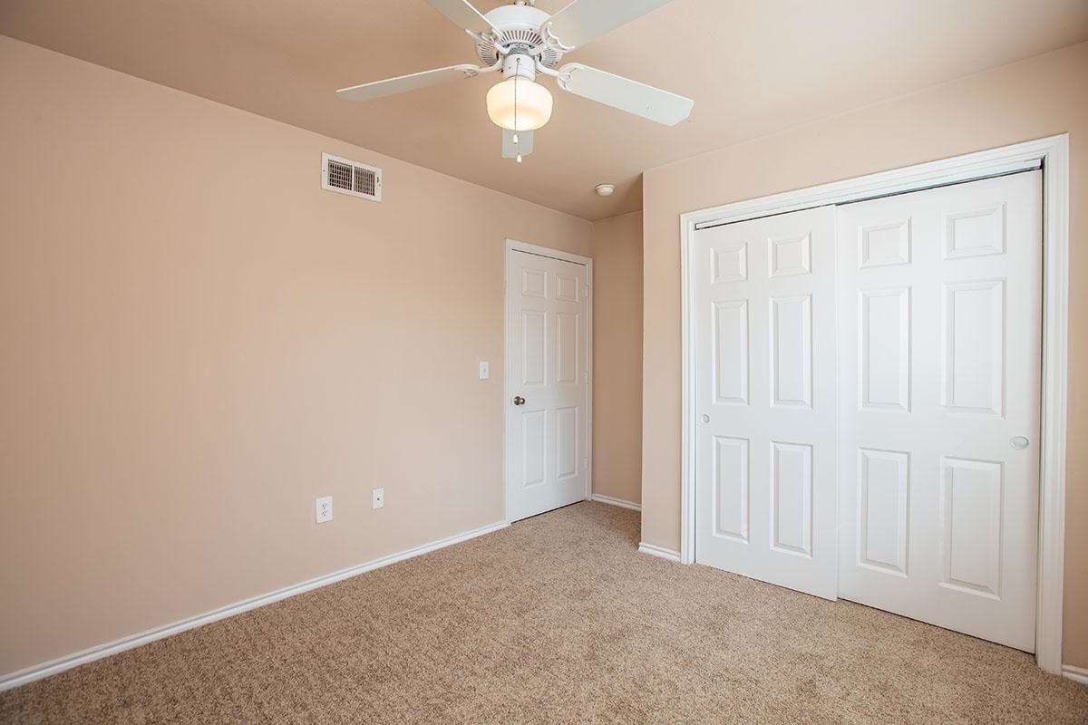 Laredo Condo: 5606 St David Lane