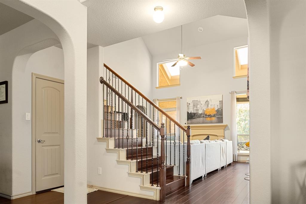 Fort Worth Condo: 428 Running Water Trail