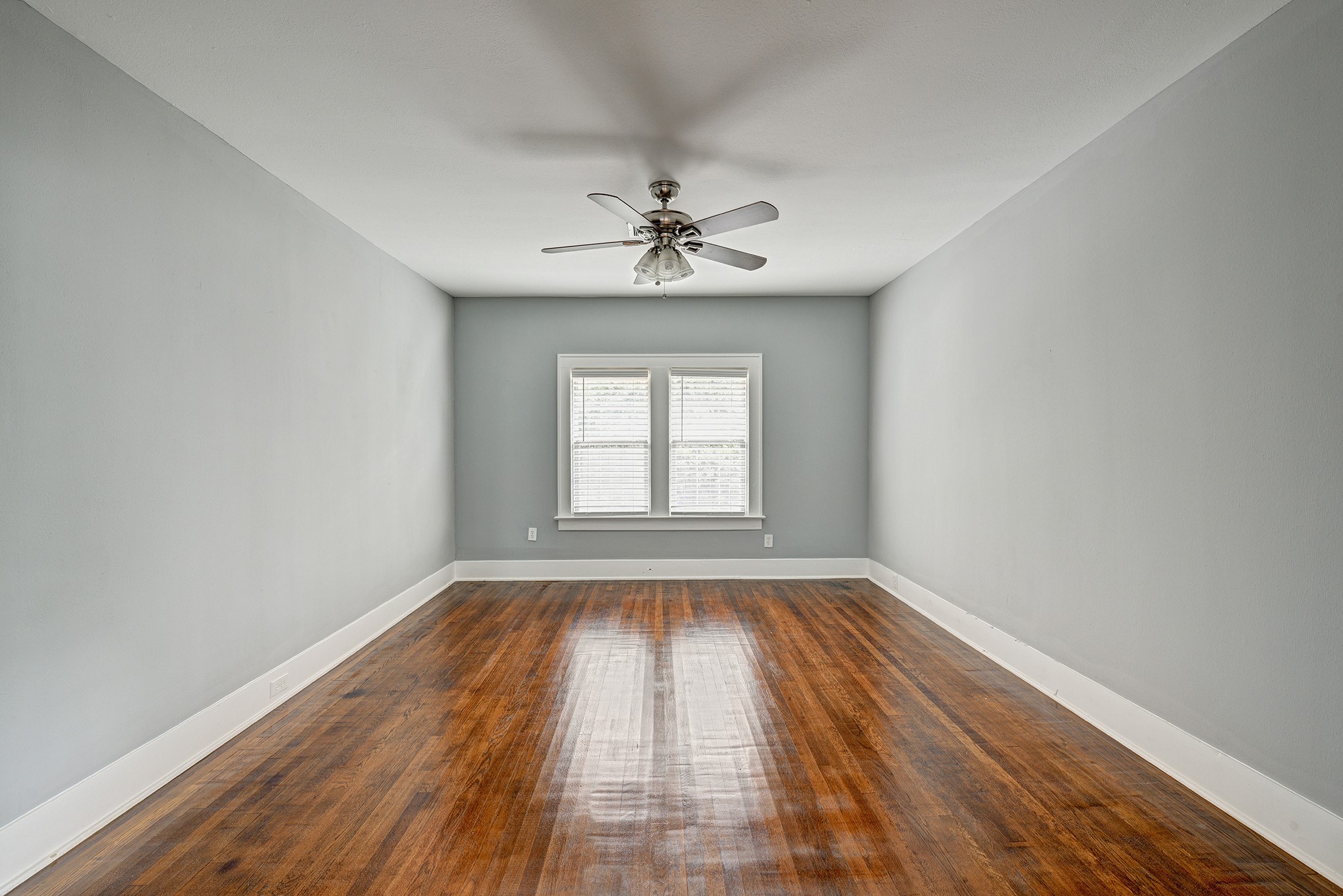 Houston Condo: 512 West Pierce Street