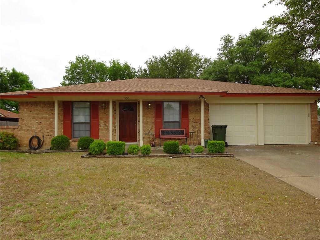 Arlington Condo: 1900 Carla Avenue