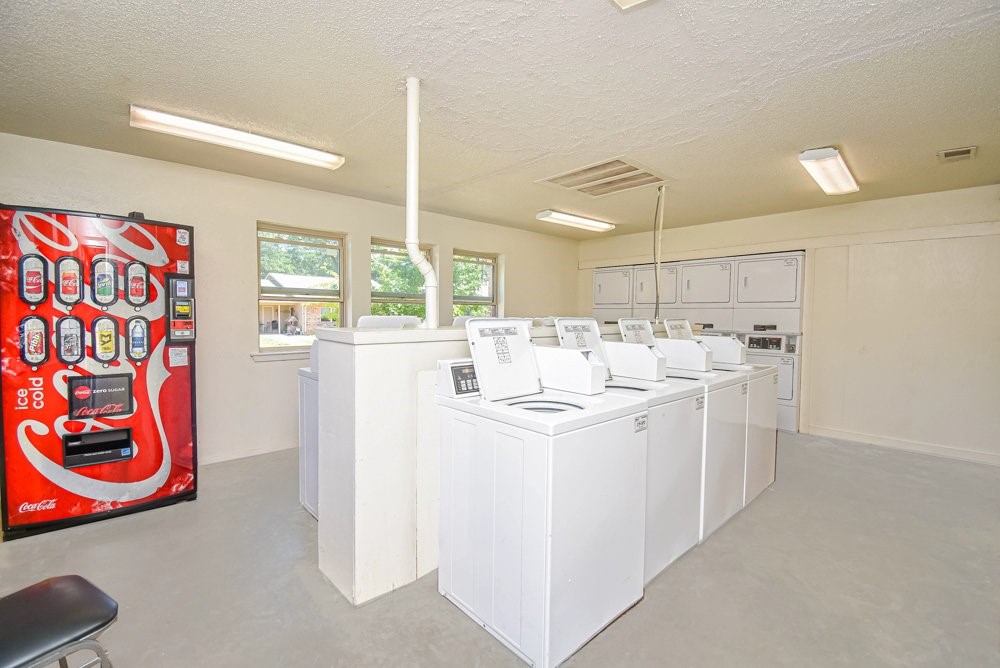 Kilgore Condo: 400 Pine Burr Lane