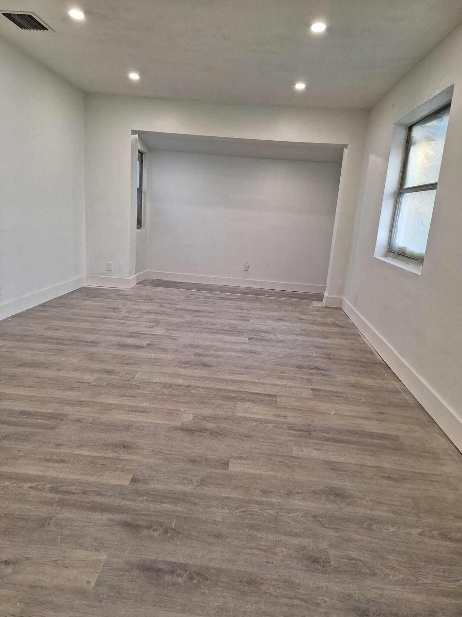 Riviera Beach Condo: 1000 West 1st Street