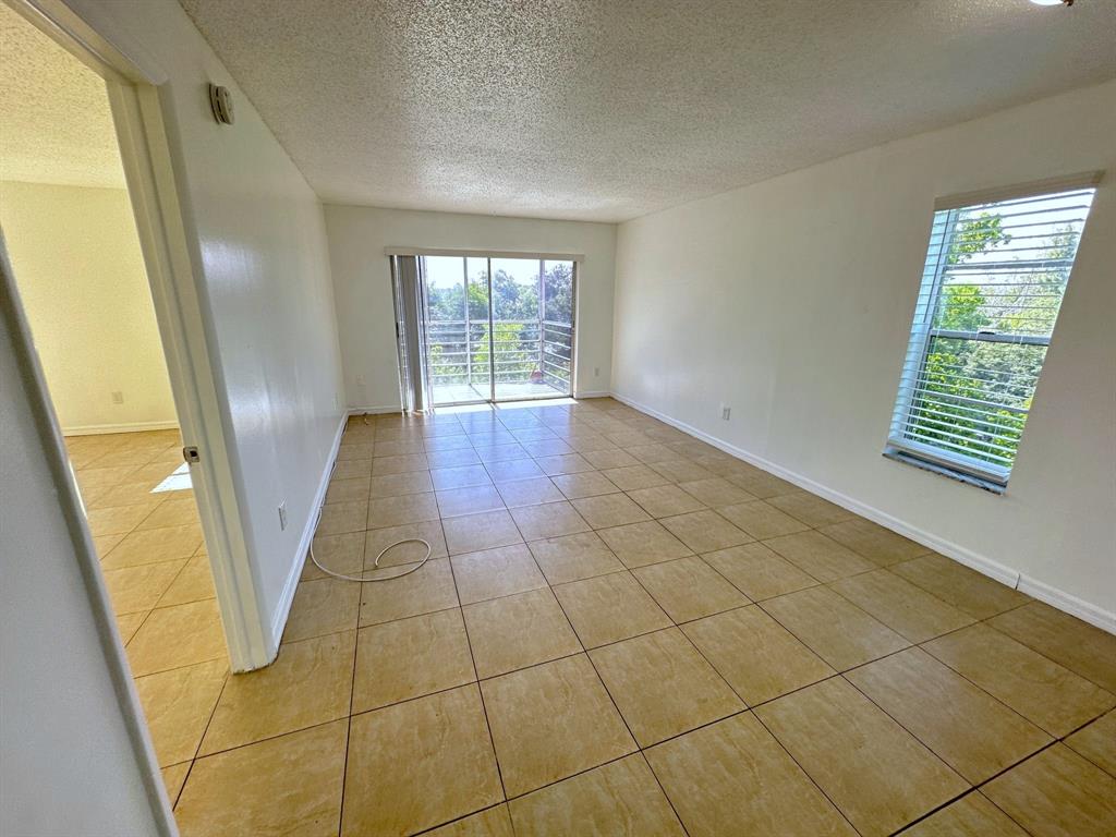 Lauderhill Condo: 2800 Northwest 56th Avenue