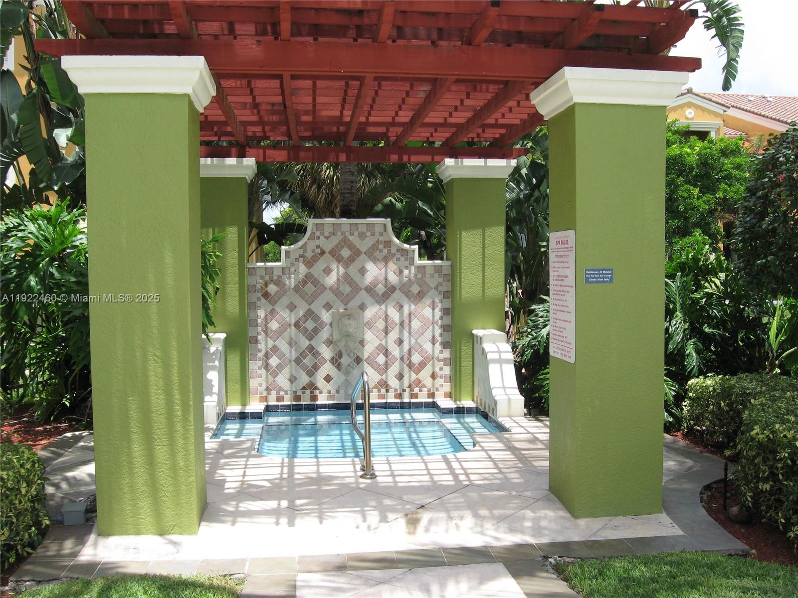 Miramar Condo: Miramar