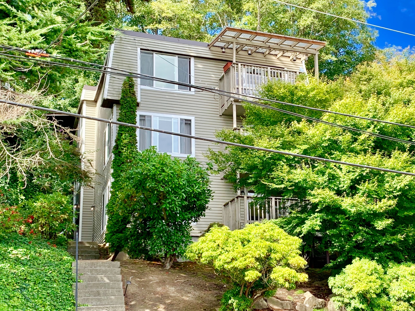 Seattle Condo: 3441 23rd Ave W