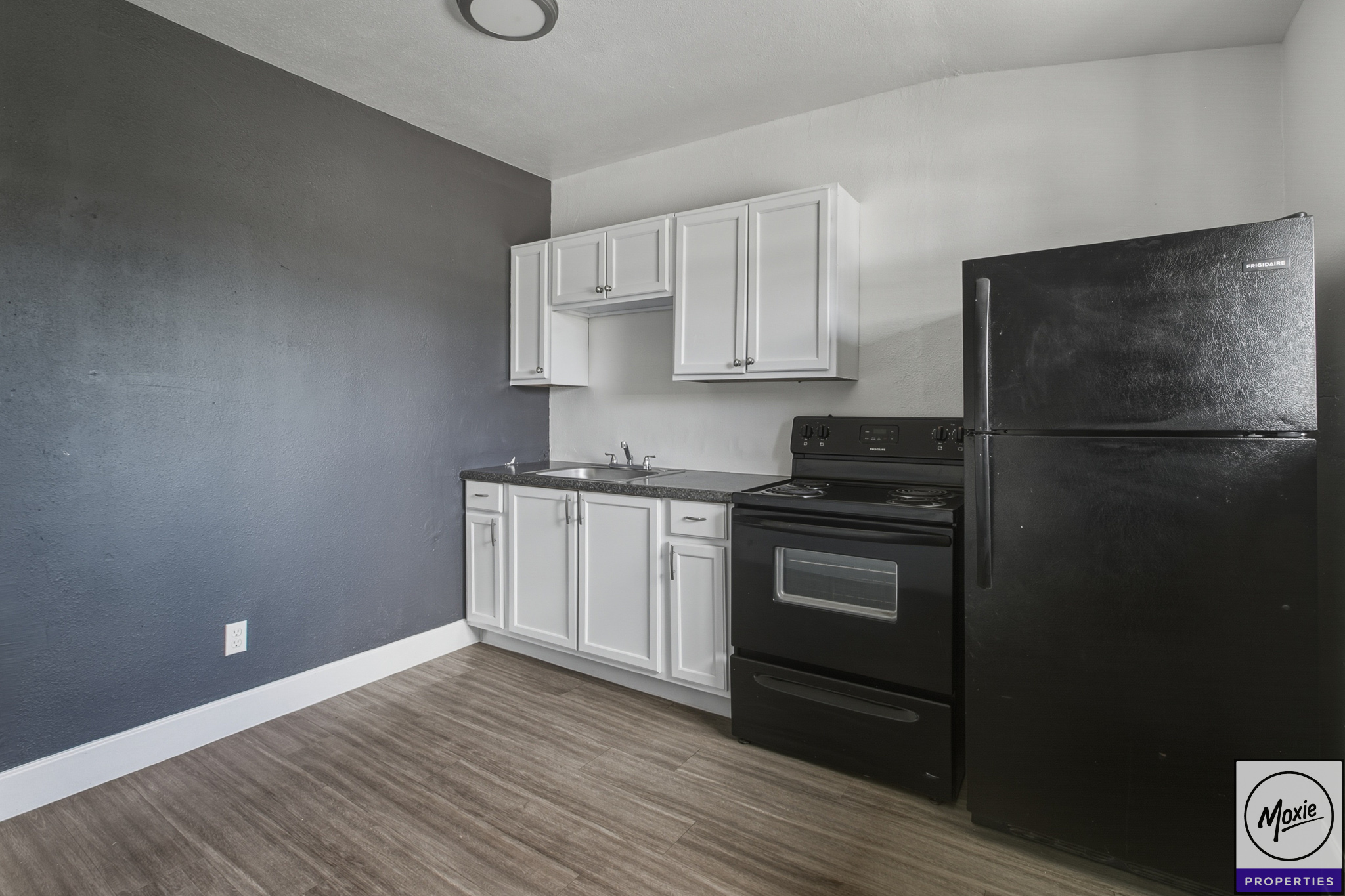 Phoenix Condo: 3615 E Coronado Rd