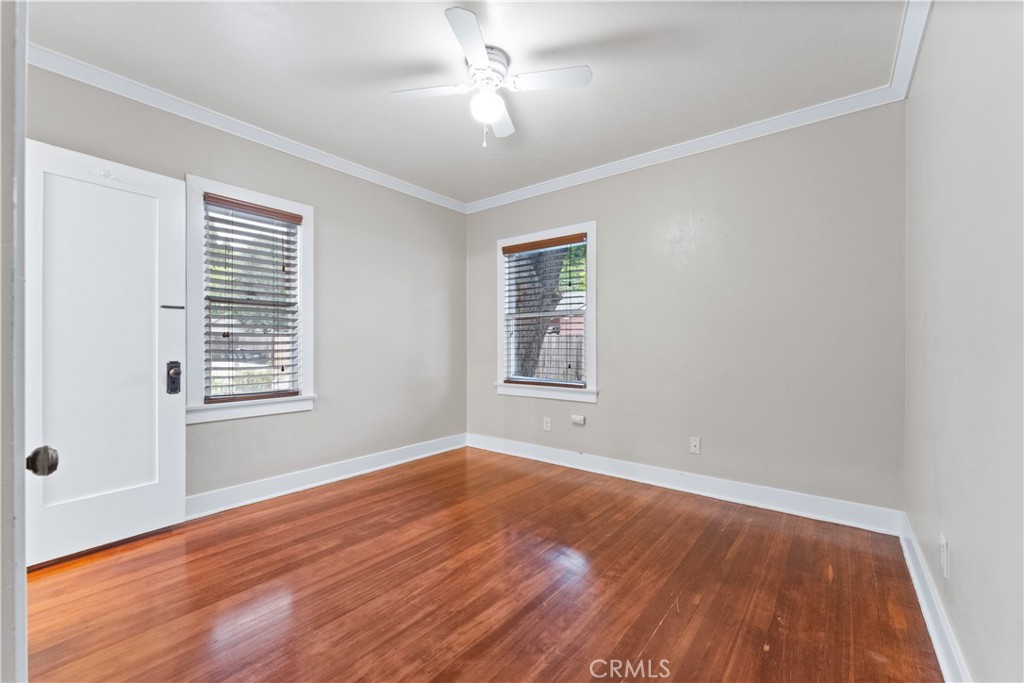 Orange Condo: 219 North Center Street