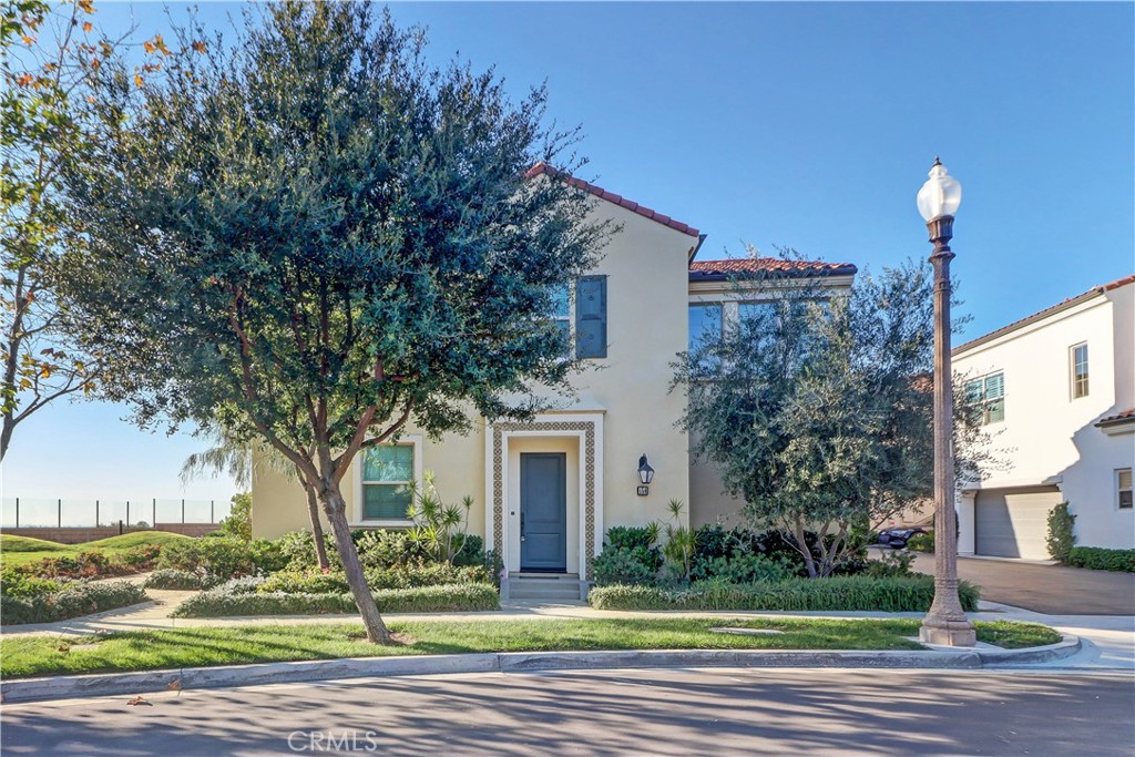 Irvine Condo: 158 Falcon