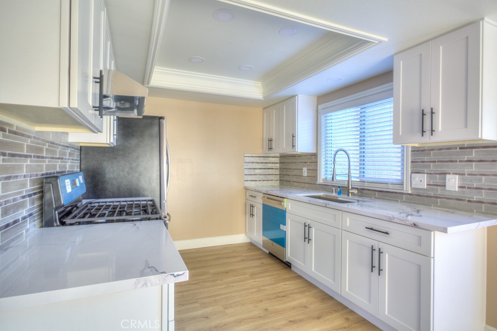 Alhambra Condo: 313 South Almansor Street