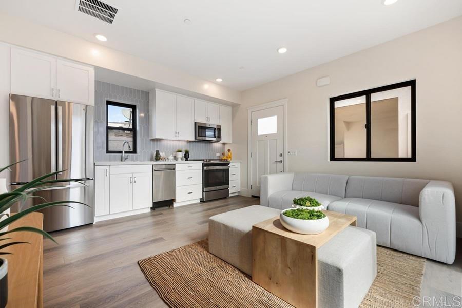 Carlsbad Condo: 3759 Adams Street