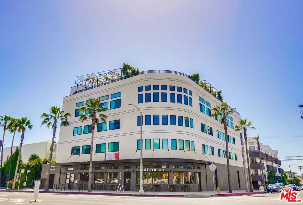 Los Angeles Condo: 105 South Fairfax Avenue
