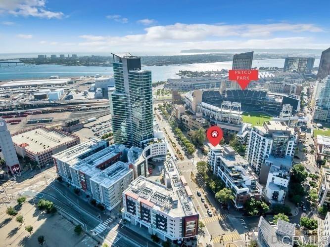 San Diego Condo: 206 Park Boulevard