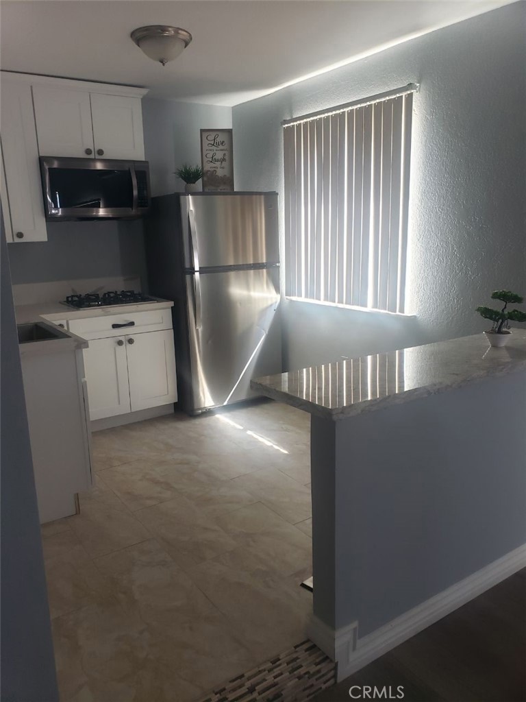 Ontario Condo: 616 North Del Norte Avenue