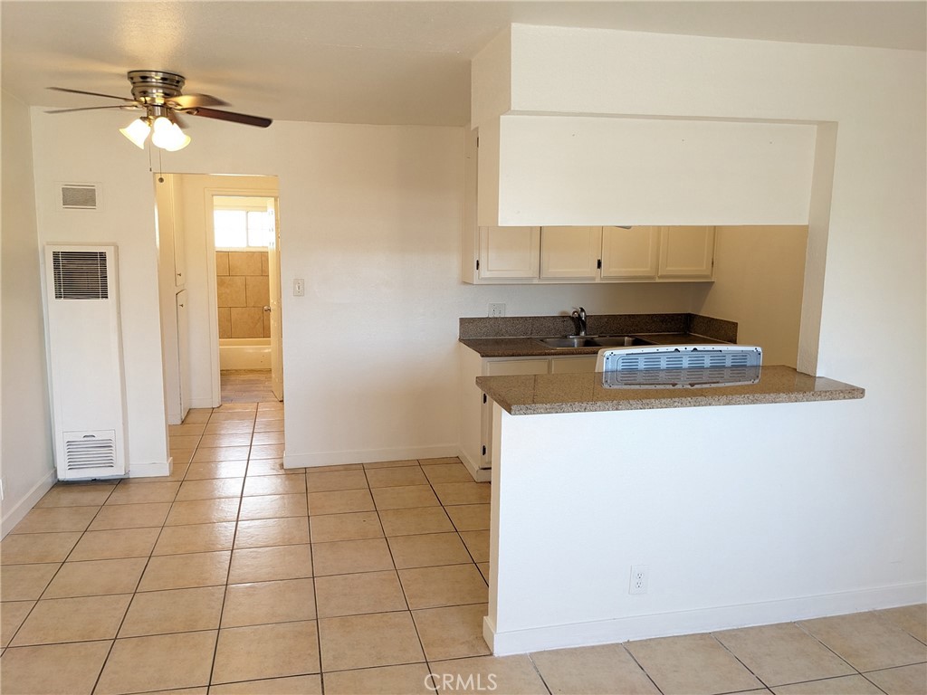 Long Beach Condo: 1708 Pine Avenue