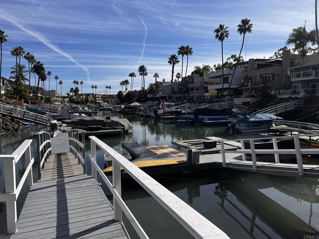 Carlsbad Condo: 4587 Cove Drive