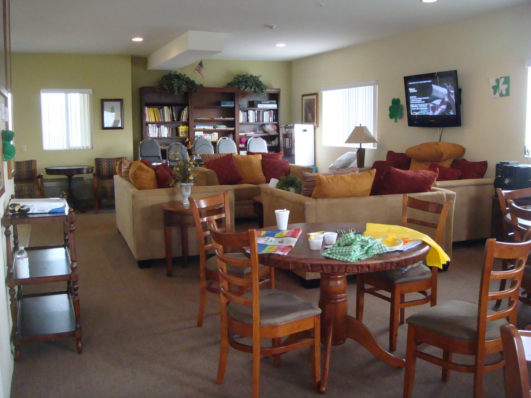 Montebello Condo: 125 North Montebello Boulevard