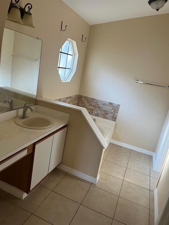 Riverview Condo: 10106 Allenwood Drive