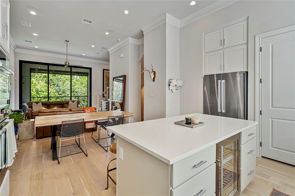 Dallas Condo: 2157 Wenge Lane