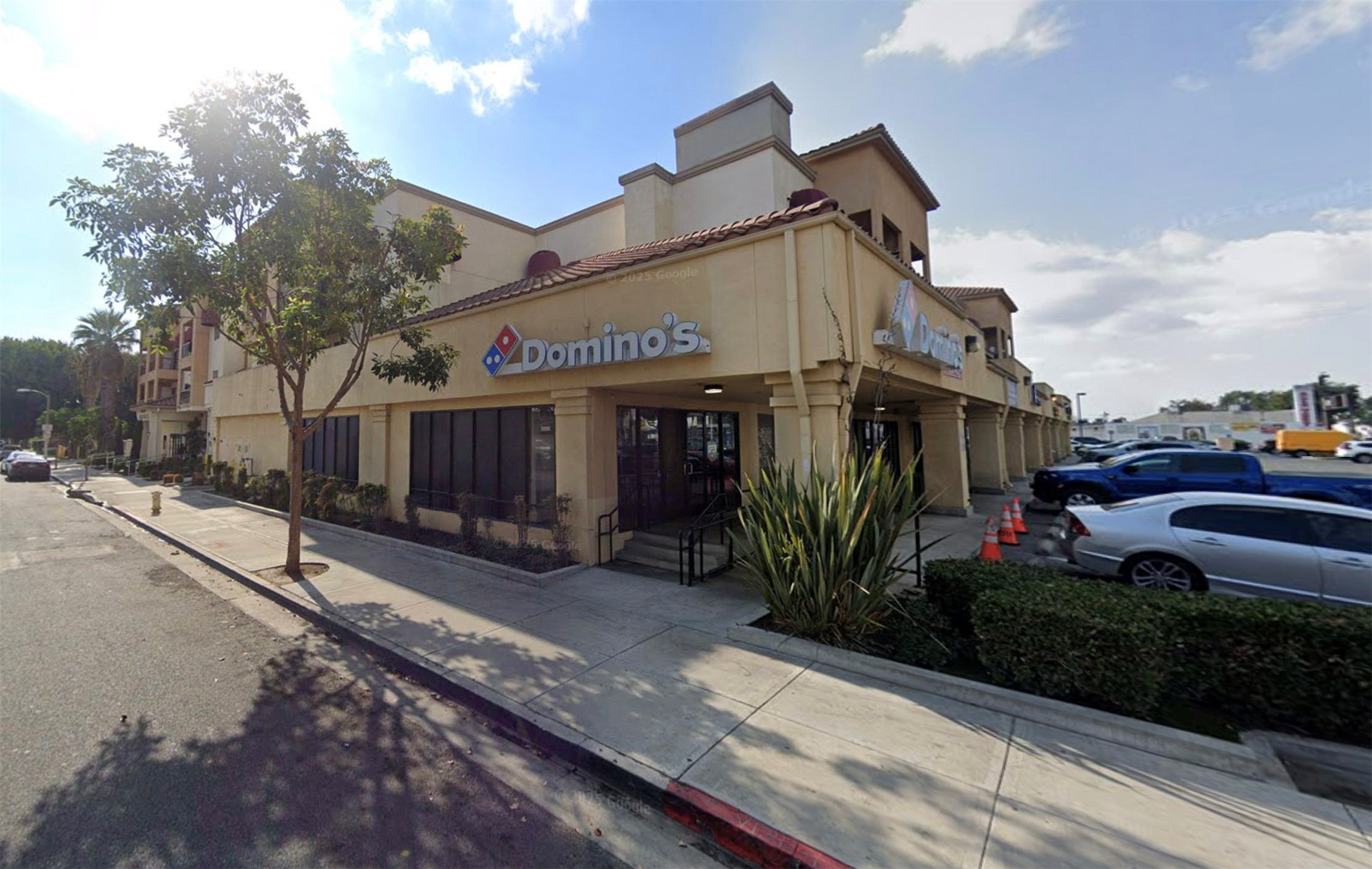 South Gate Condo: 9927 San Antonio Avenue