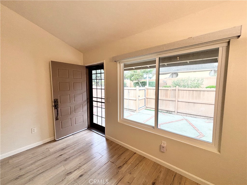 Fullerton Condo: 1709 Avenida Selva
