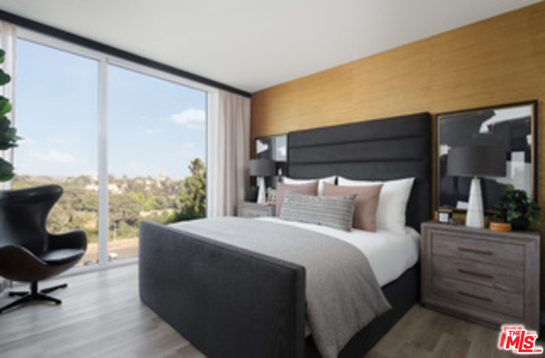 San Diego Condo: 525 Olive Street