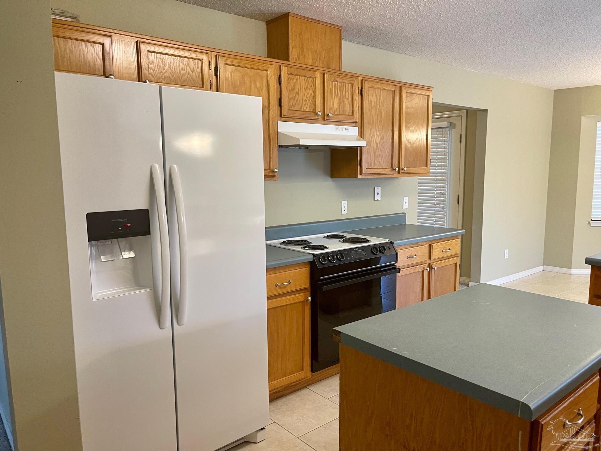 Milton Condo: 5162 Goshawk Drive