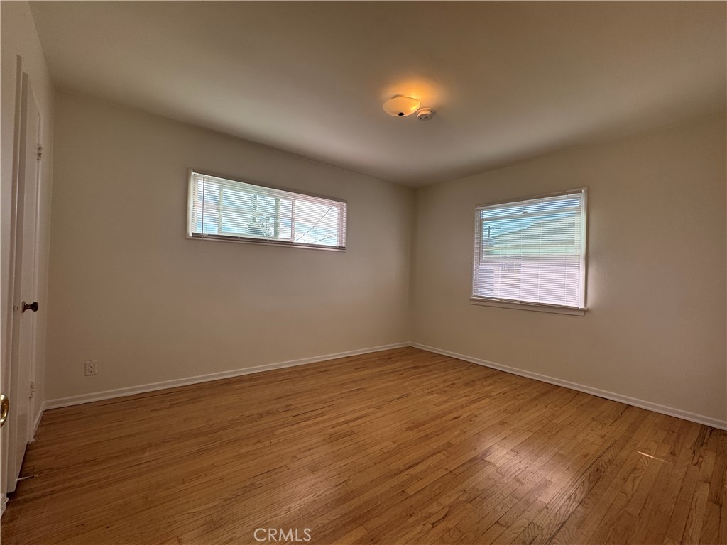 North Hills Condo: 15234 Rayen Street