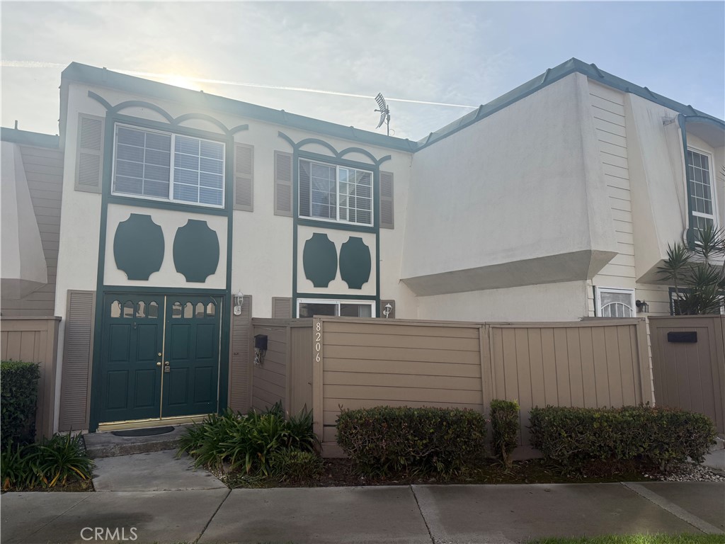 Buena Park Condo: 8206 Gordon Green