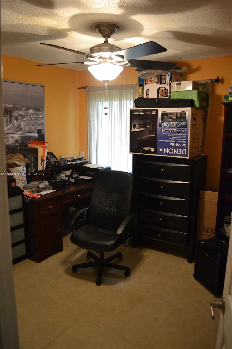 Miami Condo: 9727 Hammocks Boulevard