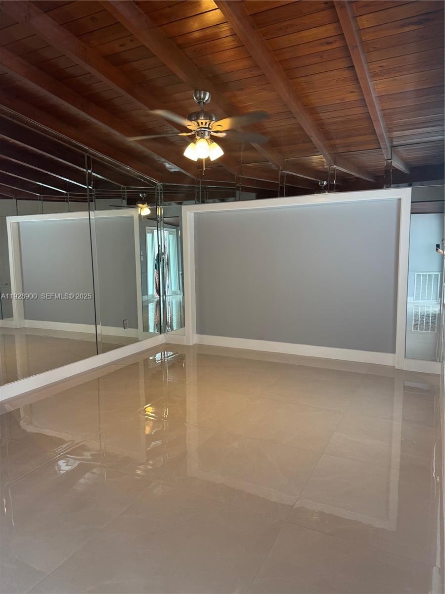 Hialeah Condo: 881 Hialeah Drive